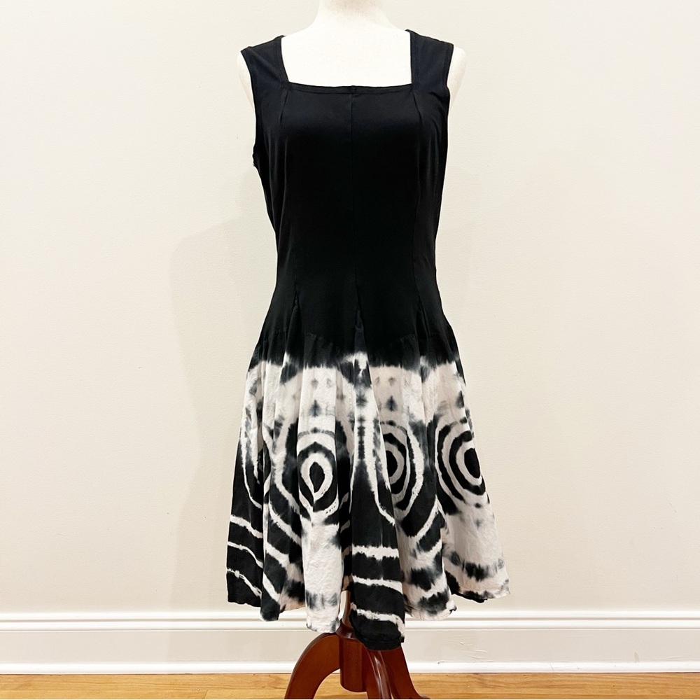 Luna Luz Dress Womens Large Black Tie Dye Fit Flare Sleeveless Midi Boho Artsy